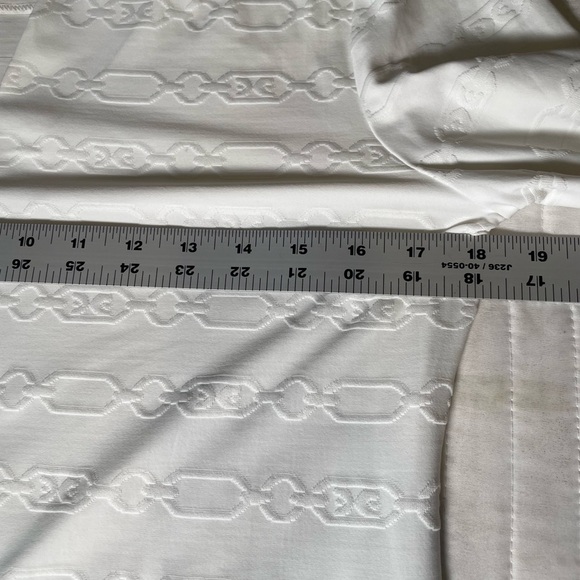 J. McLaughlin 3/4 Sleeve Catalina Cloth Textured Chainlink Top White Sz M V Neck - Picture 9 of 15